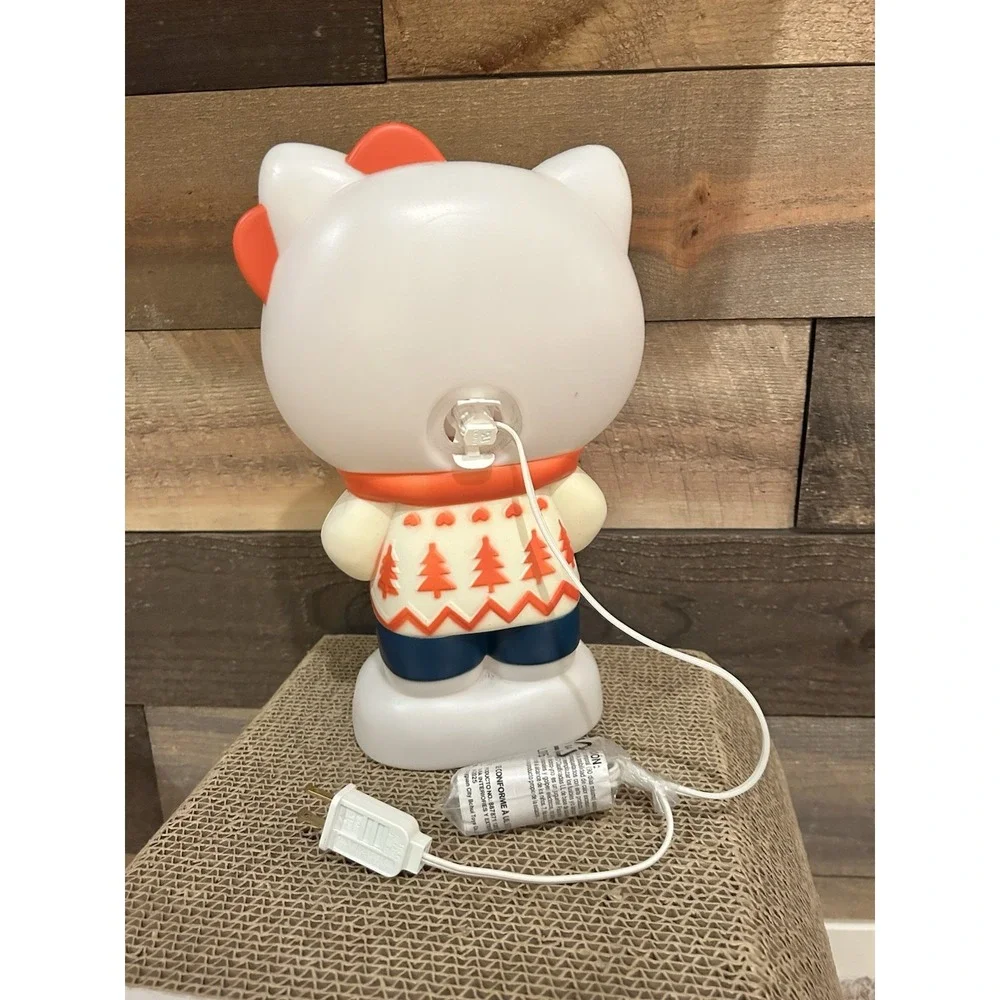 Hello Kitty Plastic Blow Mold Christmas Table Top Light 12 Inchedls‎ Tall